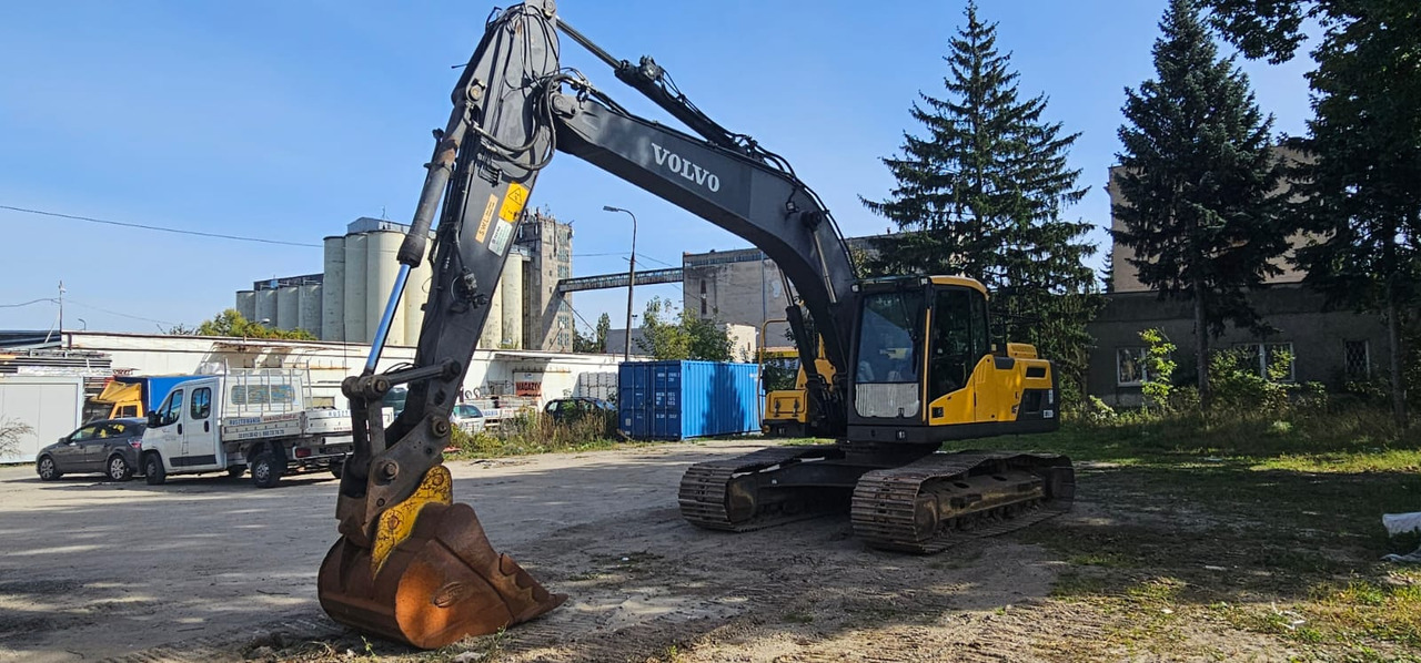 VOLVO EC220DL - Гусеничный экскаватор: фото 4 VOLVO EC220DL - Гусеничный экскаватор: фото 4