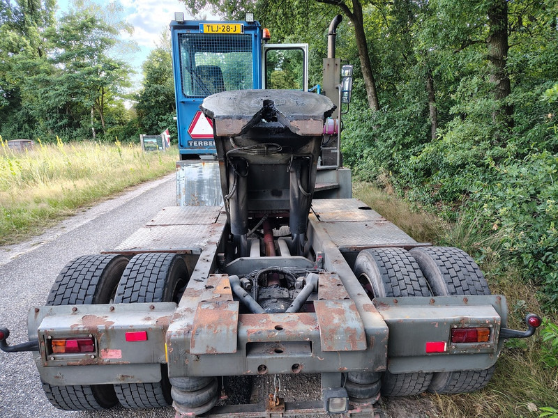 Terberg Yt180 - Терминальный тягач: фото 4 Terberg Yt180 - Терминальный тягач: фото 4