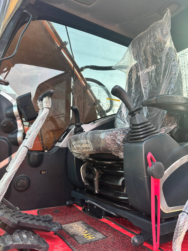 HYUNDAI 305LC-9T - Гусеничный экскаватор: фото 5 HYUNDAI 305LC-9T - Гусеничный экскаватор: фото 5