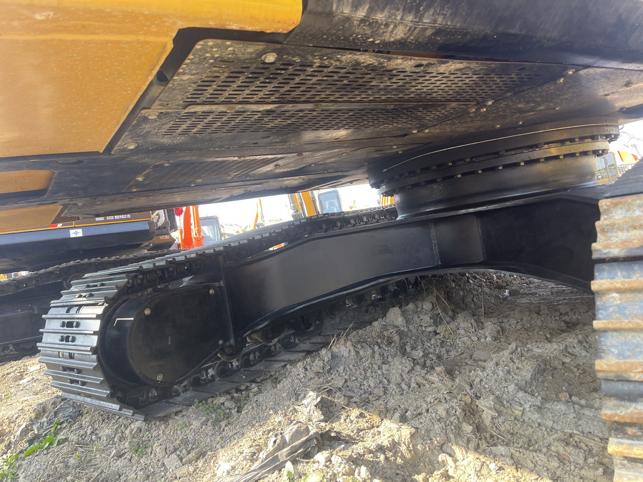 SANY sy245H used hydraulic excavator Source supply high quality construction machine Custom-fit clamp breaker - Гусеничный экскаватор: фото 5 SANY sy245H used hydraulic excavator Source supply high quality construction machine Custom-fit clamp breaker - Гусеничный экскаватор: фото 5