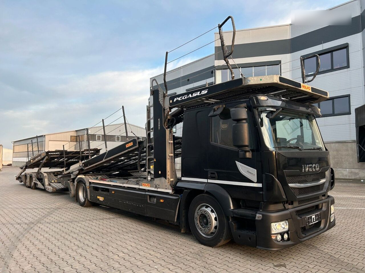 IVECO Stralis 460 + car transporter trailer - Автовоз: фото 3 IVECO Stralis 460 + car transporter trailer - Автовоз: фото 3