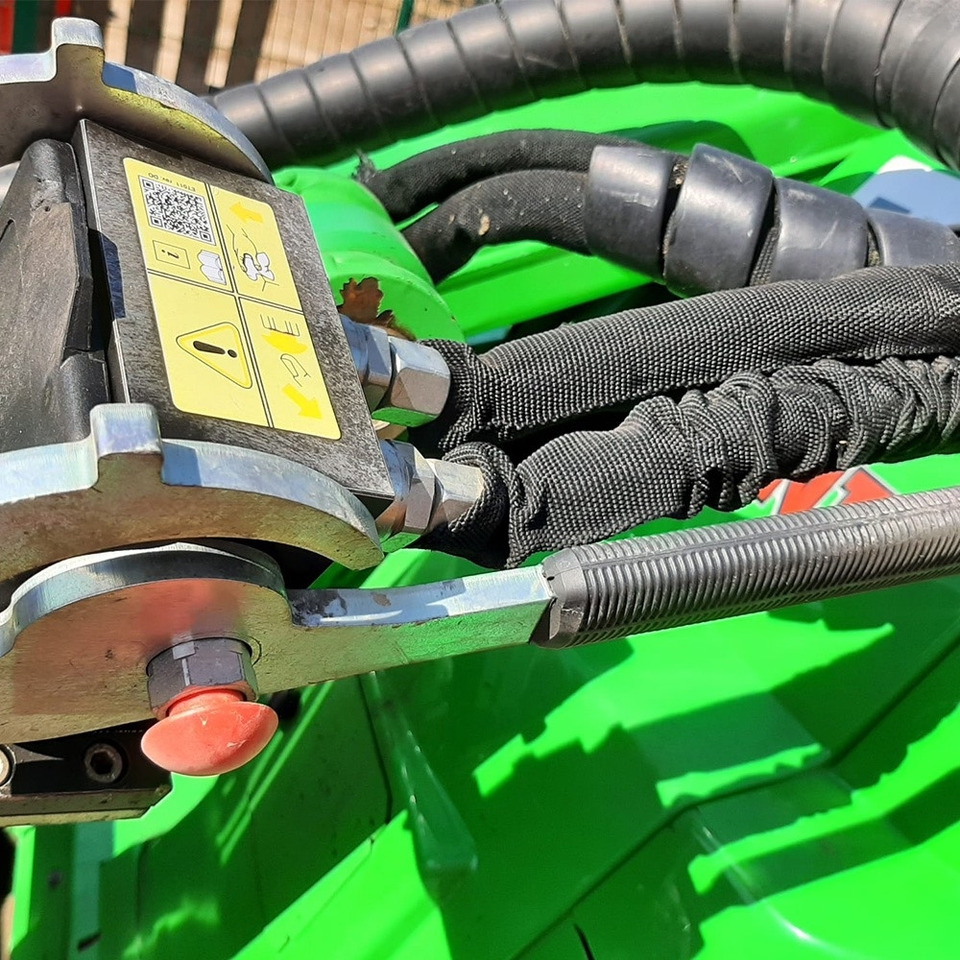 Avant 635 - Компактный фронтальный погрузчик: фото 5 Avant 635 - Компактный фронтальный погрузчик: фото 5