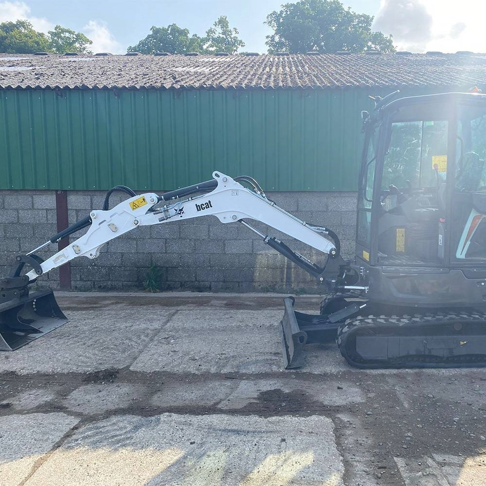 Bobcat E 27z - Мини-экскаватор: фото 3 Bobcat E 27z - Мини-экскаватор: фото 3