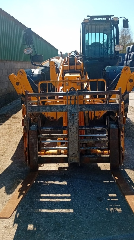 Телескопический погрузчик JCB 540-140: фото 7 Телескопический погрузчик JCB 540-140: фото 7