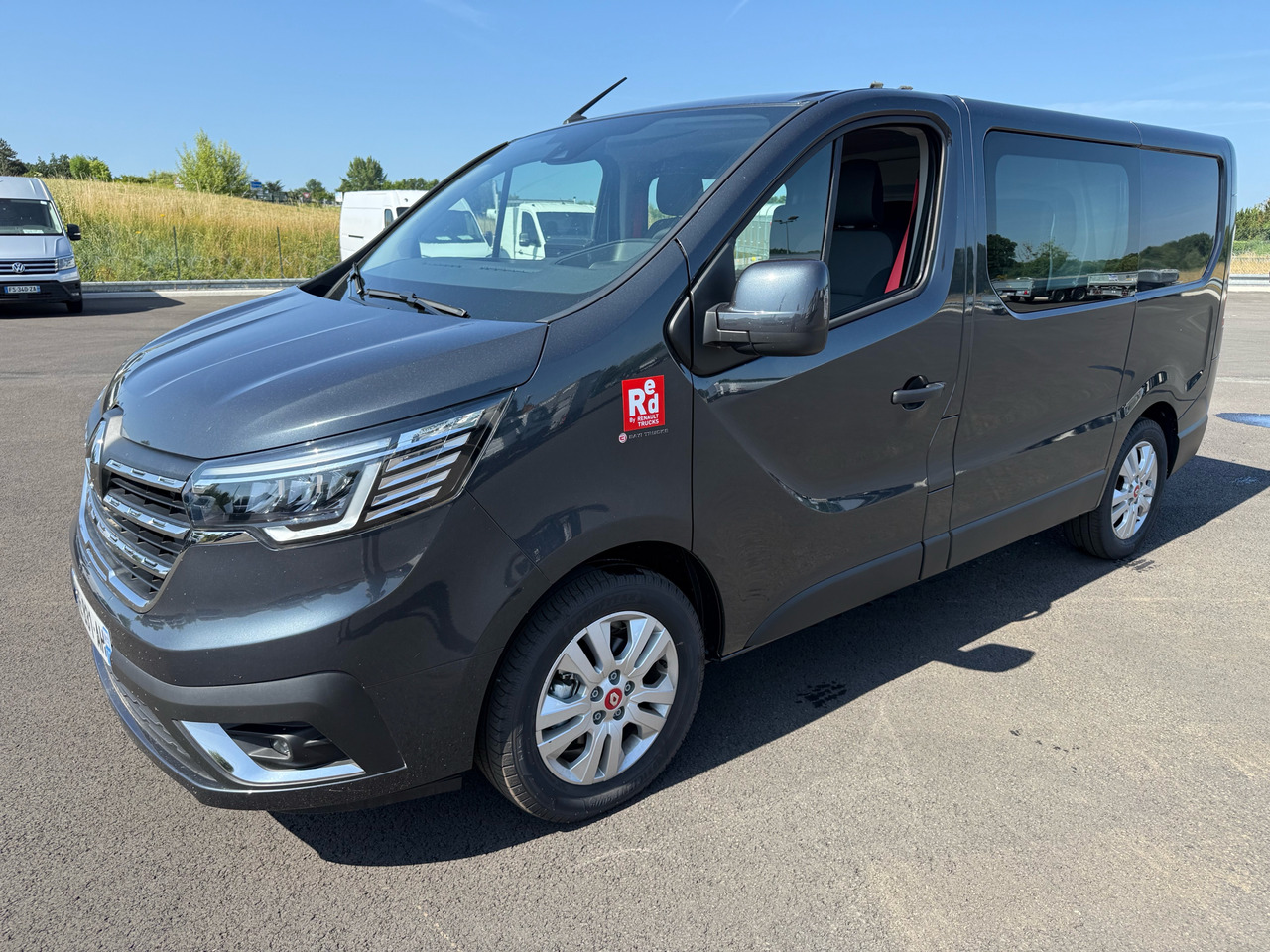 RENAULT Trafic - Цельнометаллический фургон: фото 2 RENAULT Trafic - Цельнометаллический фургон: фото 2