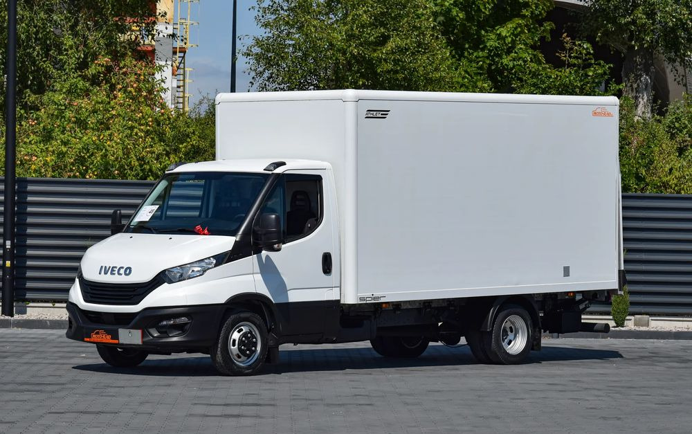 Iveco DAILY 35C16 / 2.3 - 160 KM / 3 OSOBY / DO 3,5 TONY / KONTENER / DOSTAWCZE / WINDA PALFINGER / KLIMA / 2022 / SERWISOWANY / SPROWADZONY Z NIEMIEC - Фургон с закрытым кузовом: фото 1 Iveco DAILY 35C16 / 2.3 - 160 KM / 3 OSOBY / DO 3,5 TONY / KONTENER / DOSTAWCZE / WINDA PALFINGER / KLIMA / 2022 / SERWISOWANY / SPROWADZONY Z NIEMIEC - Фургон с закрытым кузовом: фото 1