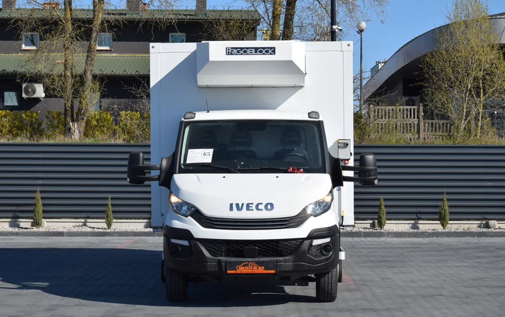 Iveco DAILY 70C18 / 3.0 - 180 KM / AUTOMAT HI-MATIC / 3 OSOBY / CHŁODNIA - MROŹNIA 4,55 M / AGREGAD FRIGOBLOCK / WINDA SORENSEN / KLIMA / TEMPOMAT / KAMERA COFANIA / REGULOWANE ZAWIESZENIE / SERWISOWA - Рефрижератор: фото 2 Iveco DAILY 70C18 / 3.0 - 180 KM / AUTOMAT HI-MATIC / 3 OSOBY / CHŁODNIA - MROŹNIA 4,55 M / AGREGAD FRIGOBLOCK / WINDA SORENSEN / KLIMA / TEMPOMAT / KAMERA COFANIA / REGULOWANE ZAWIESZENIE / SERWISOWA - Рефрижератор: фото 2