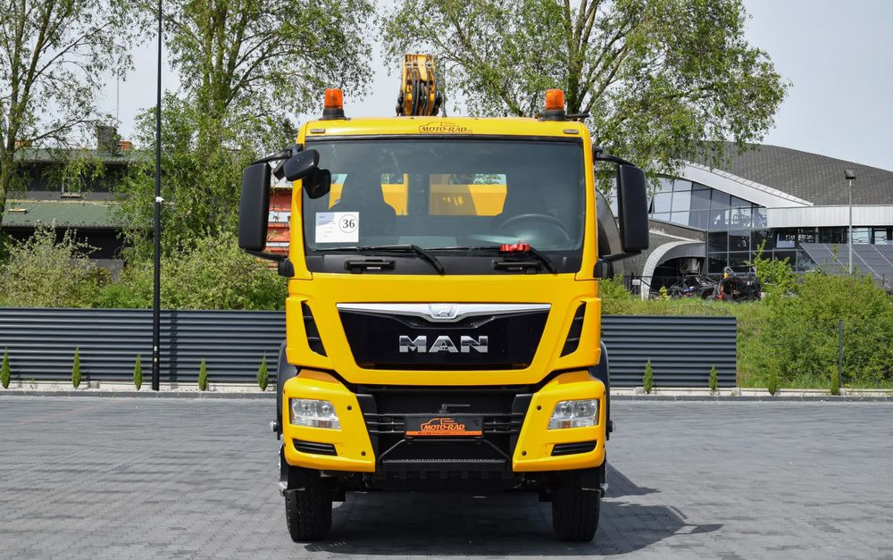 MAN TGS 26.400 / 6x4 / EURO 6 / UDT / HDS FASSI 165 / WYSUW x3 / ROTATOR / CHWYTAK / STEROWANIE RADIOWE / WZMOCNIONA RAMA / WYWROTKA / HYDROBURTA / AUTOMAT / 2017 / NOWE OPONY - 100% / NISKI PRZEBIEG - Самосвал, Автоманипулятор: фото 2 MAN TGS 26.400 / 6x4 / EURO 6 / UDT / HDS FASSI 165 / WYSUW x3 / ROTATOR / CHWYTAK / STEROWANIE RADIOWE / WZMOCNIONA RAMA / WYWROTKA / HYDROBURTA / AUTOMAT / 2017 / NOWE OPONY - 100% / NISKI PRZEBIEG - Самосвал, Автоманипулятор: фото 2