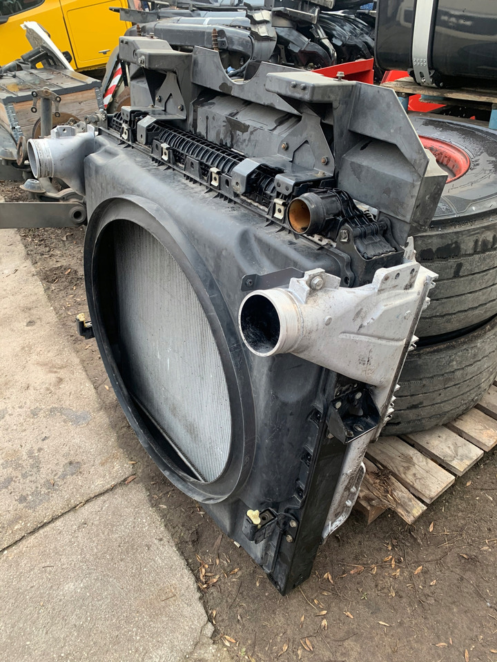 CHŁODNICA WODY POWIETRZA MERCEDES ACTROS MP4 MP 4 - Радиатор для Грузовиков: фото 5 CHŁODNICA WODY POWIETRZA MERCEDES ACTROS MP4 MP 4 - Радиатор для Грузовиков: фото 5