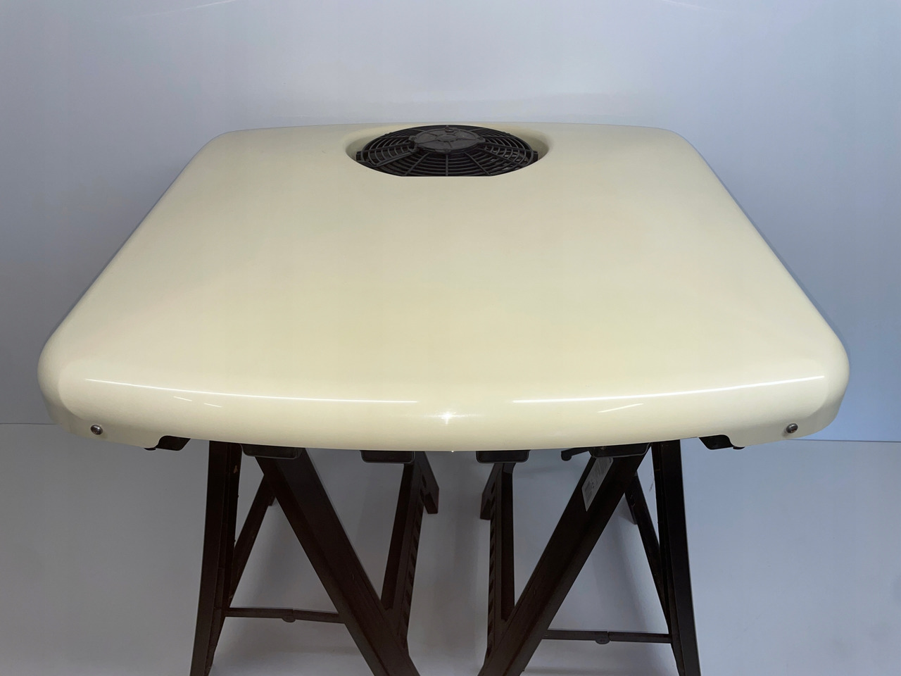 KLIMATYZACJA POSTOJOWA SLIM SCANIA NTG MC2358116 - Компрессор кондиционера для Грузовиков: фото 1 KLIMATYZACJA POSTOJOWA SLIM SCANIA NTG MC2358116 - Компрессор кондиционера для Грузовиков: фото 1