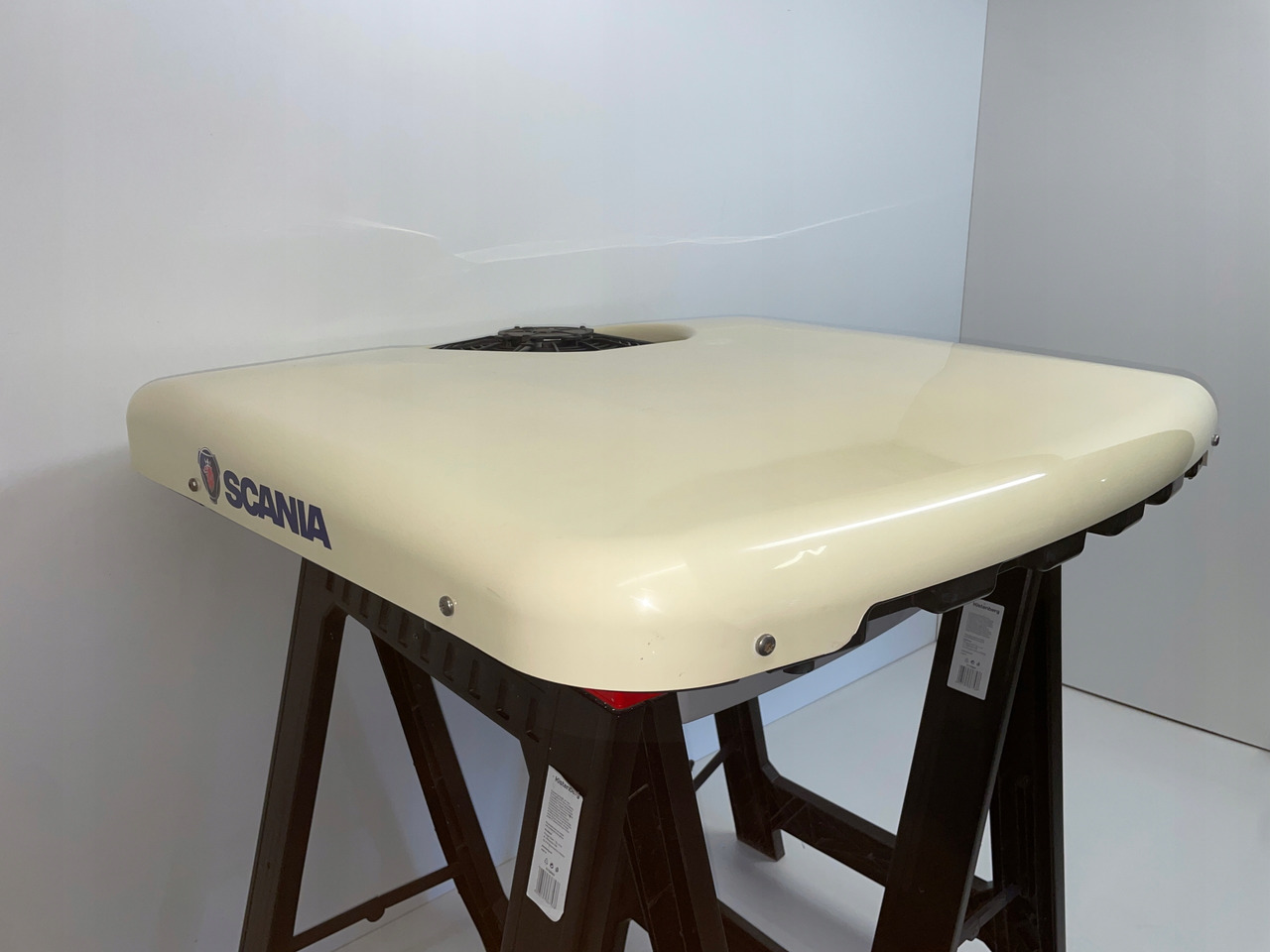 KLIMATYZACJA POSTOJOWA SLIM SCANIA NTG MC2358116 - Компрессор кондиционера для Грузовиков: фото 2 KLIMATYZACJA POSTOJOWA SLIM SCANIA NTG MC2358116 - Компрессор кондиционера для Грузовиков: фото 2