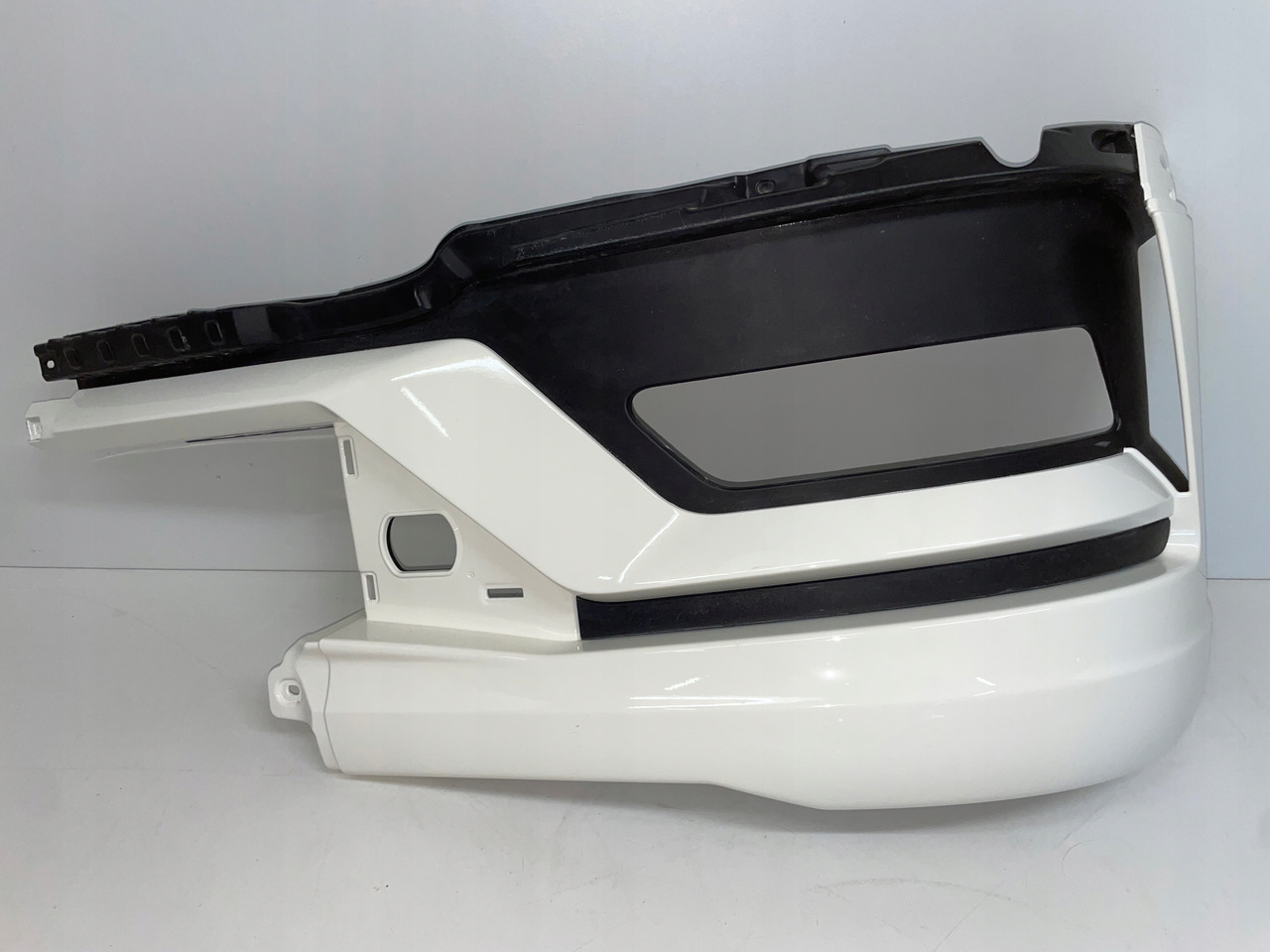 PRAWA OSŁONA NA HALOGEN ZDERZAK MAN TG3 TGX 3 81416142276 - Бампер для Грузовиков: фото 1 PRAWA OSŁONA NA HALOGEN ZDERZAK MAN TG3 TGX 3 81416142276 - Бампер для Грузовиков: фото 1