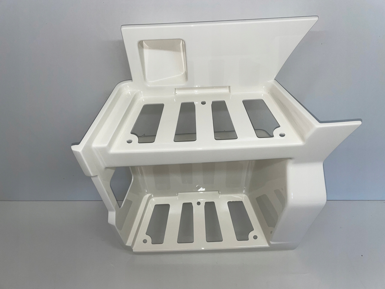 STOPIEŃ STOPNICA MAN TGX 3 TG3 - Боковая подножка для Грузовиков: фото 2 STOPIEŃ STOPNICA MAN TGX 3 TG3 - Боковая подножка для Грузовиков: фото 2