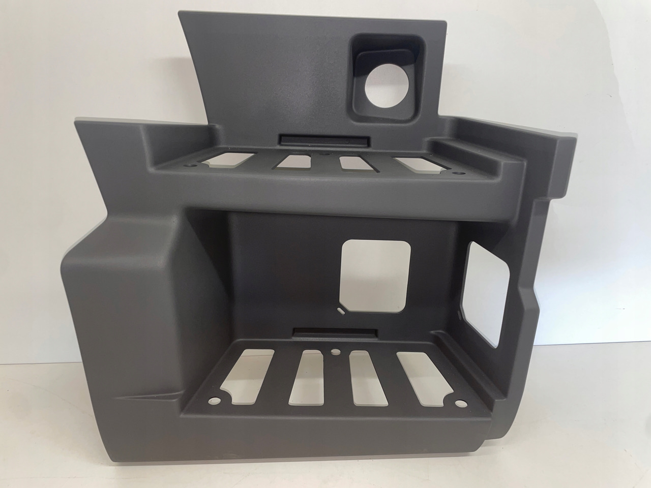 STOPNICA DOLNY STOPIEŃ PRAWY MAN TGS TGXS TG-3 81615200092 - Боковая подножка для Грузовиков: фото 1 STOPNICA DOLNY STOPIEŃ PRAWY MAN TGS TGXS TG-3 81615200092 - Боковая подножка для Грузовиков: фото 1