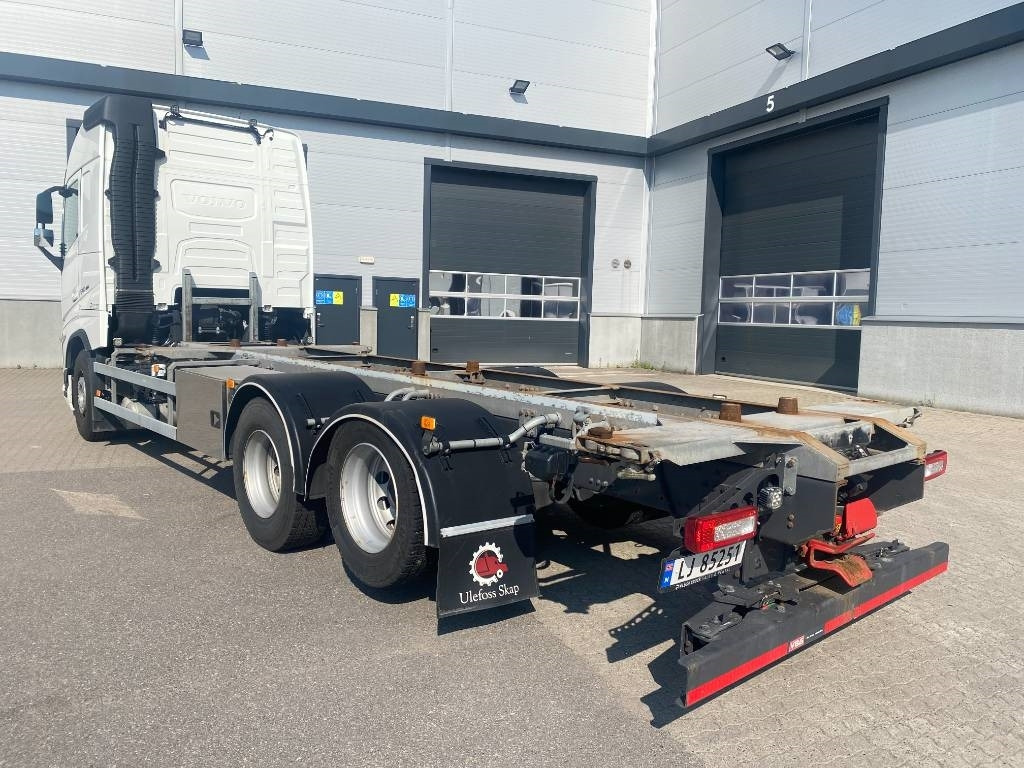 Volvo FH 540 - Грузовик-контейнеровоз/ Сменный кузов: фото 4 Volvo FH 540 - Грузовик-контейнеровоз/ Сменный кузов: фото 4