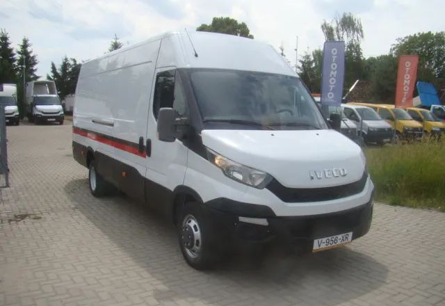 Iveco DAILY 35 C 15 MAXI BLIŹNIAKI 3.5T - Цельнометаллический фургон: фото 4 Iveco DAILY 35 C 15 MAXI BLIŹNIAKI 3.5T - Цельнометаллический фургон: фото 4