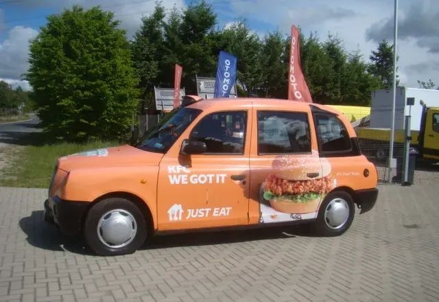 LTI Inny - Легковой автомобиль: фото 2 LTI Inny - Легковой автомобиль: фото 2