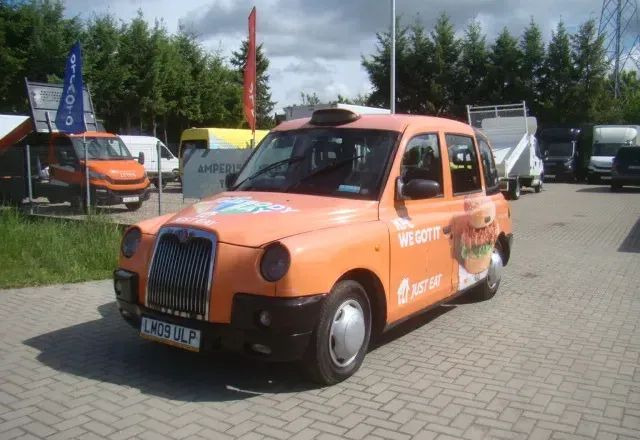 LTI Inny - Легковой автомобиль: фото 1 LTI Inny - Легковой автомобиль: фото 1