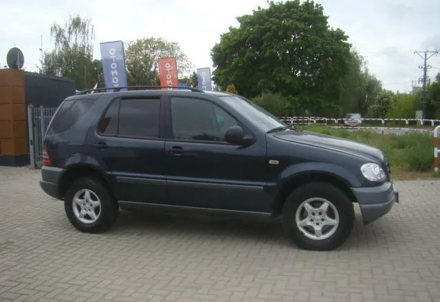 Mercedes-Benz ML 270 2.7CDI CIĘŻARYY 2-OSOBY 3.365KG-NA HAKU - Легковой фургон: фото 5 Mercedes-Benz ML 270 2.7CDI CIĘŻARYY 2-OSOBY 3.365KG-NA HAKU - Легковой фургон: фото 5