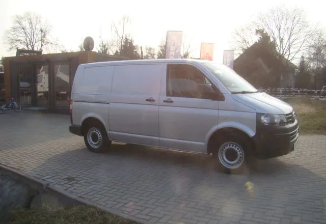 Volkswagen TRANSPORTER T 5 2.0TDI 100%PRZEBIEG - Цельнометаллический фургон: фото 5 Volkswagen TRANSPORTER T 5 2.0TDI 100%PRZEBIEG - Цельнометаллический фургон: фото 5