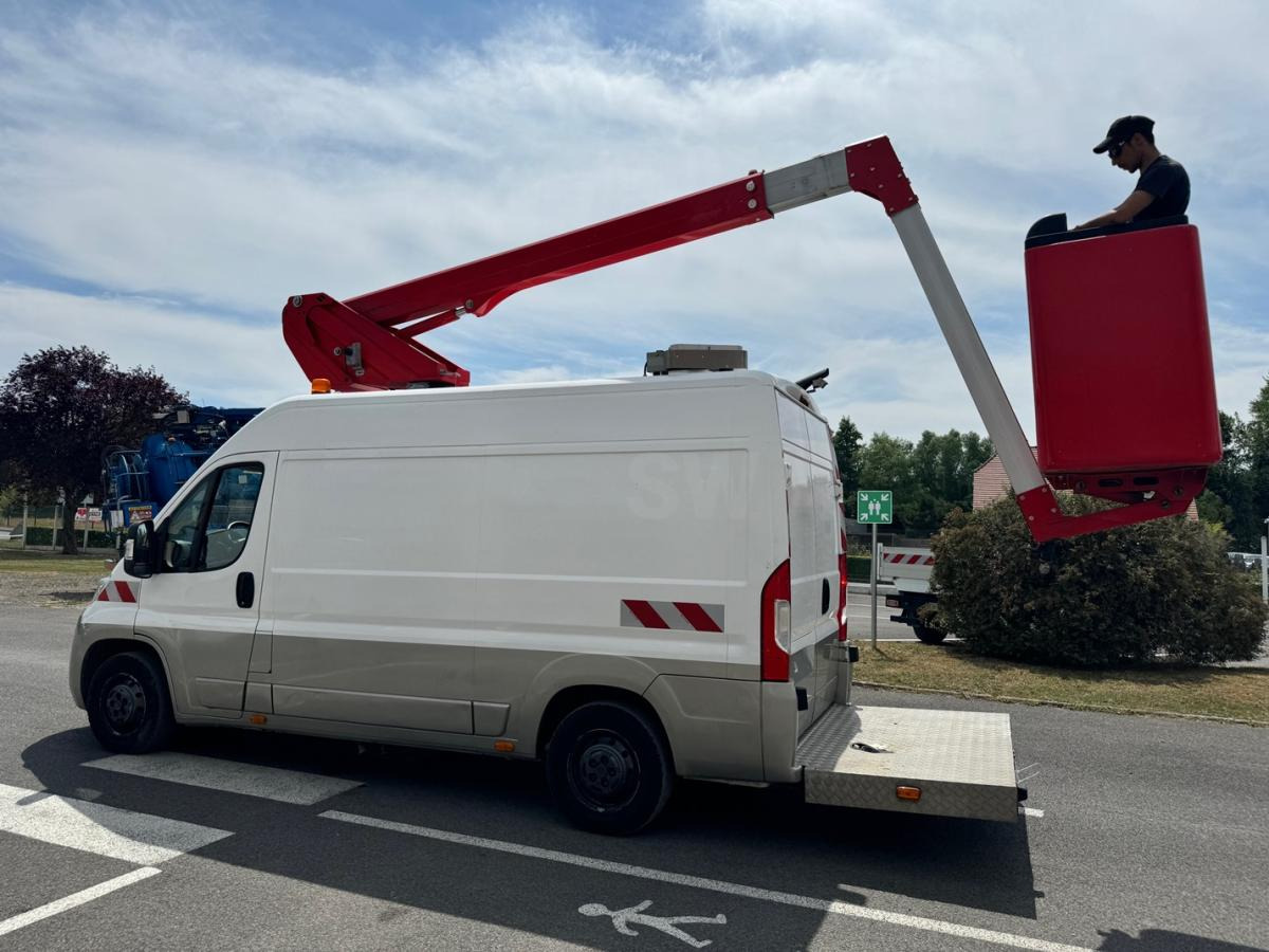 Citroën Jumper - Подъёмник, Коммерческий автомобиль: фото 3 Citroën Jumper - Подъёмник, Коммерческий автомобиль: фото 3