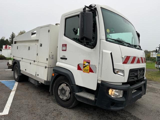 Renault D-Series - Ассенизатор: фото 3 Renault D-Series - Ассенизатор: фото 3