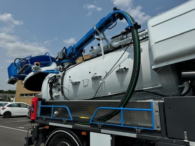 Ассенизатор Renault Premium 370 DCI: фото 7 Ассенизатор Renault Premium 370 DCI: фото 7