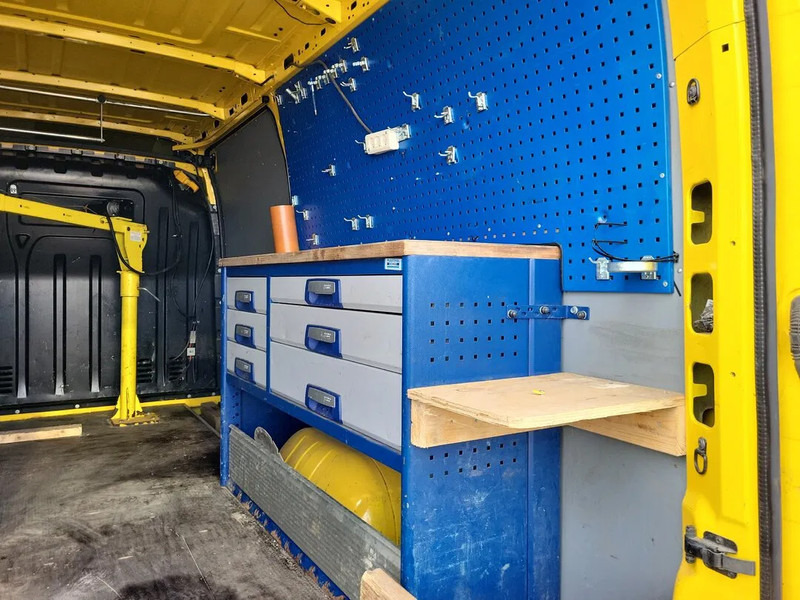 Renault Master L3H2 - Цельнометаллический фургон, Грузопассажирский фургон: фото 5 Renault Master L3H2 - Цельнометаллический фургон, Грузопассажирский фургон: фото 5