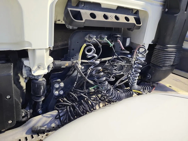 DAF XF 480 - Тягач: фото 5 DAF XF 480 - Тягач: фото 5