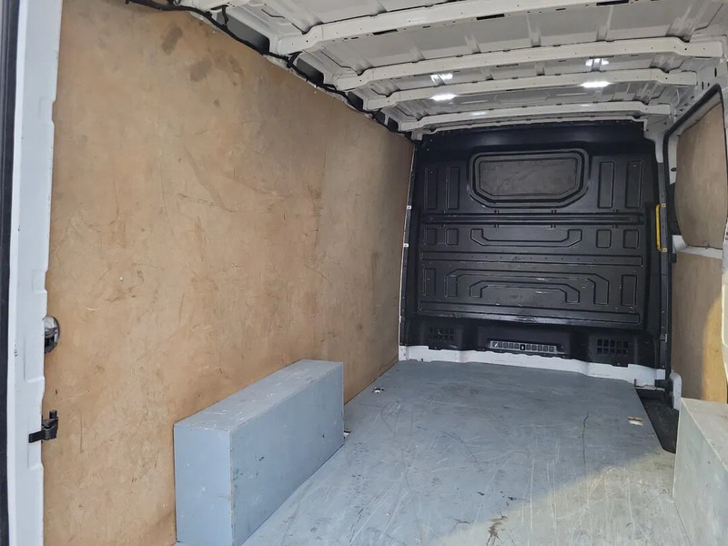 Volkswagen Crafter Crafter - Легковой фургон: фото 4 Volkswagen Crafter Crafter - Легковой фургон: фото 4