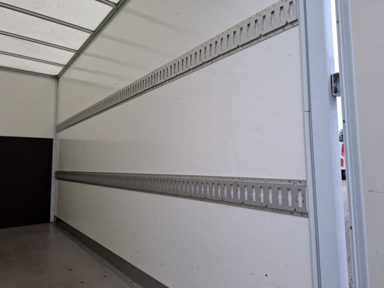 Iveco 35-160P/A8, Klima, HiMatik, LED, Luft, - Фургон с закрытым кузовом: фото 5 Iveco 35-160P/A8, Klima, HiMatik, LED, Luft, - Фургон с закрытым кузовом: фото 5