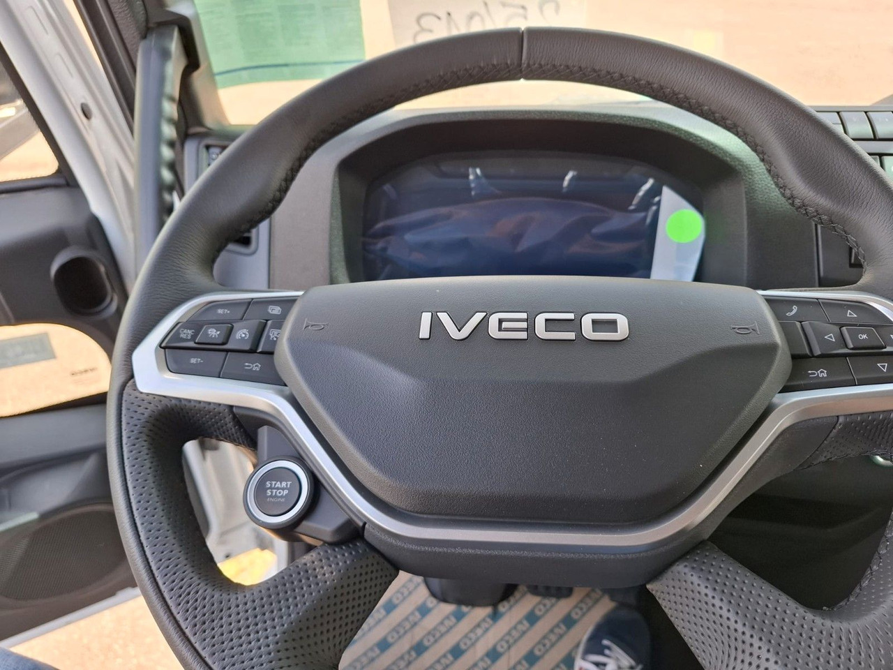 Iveco ML 140-280 FFH, Fahrgestell, Luft, Klima, ... - Грузовик-шасси: фото 5 Iveco ML 140-280 FFH, Fahrgestell, Luft, Klima, ... - Грузовик-шасси: фото 5