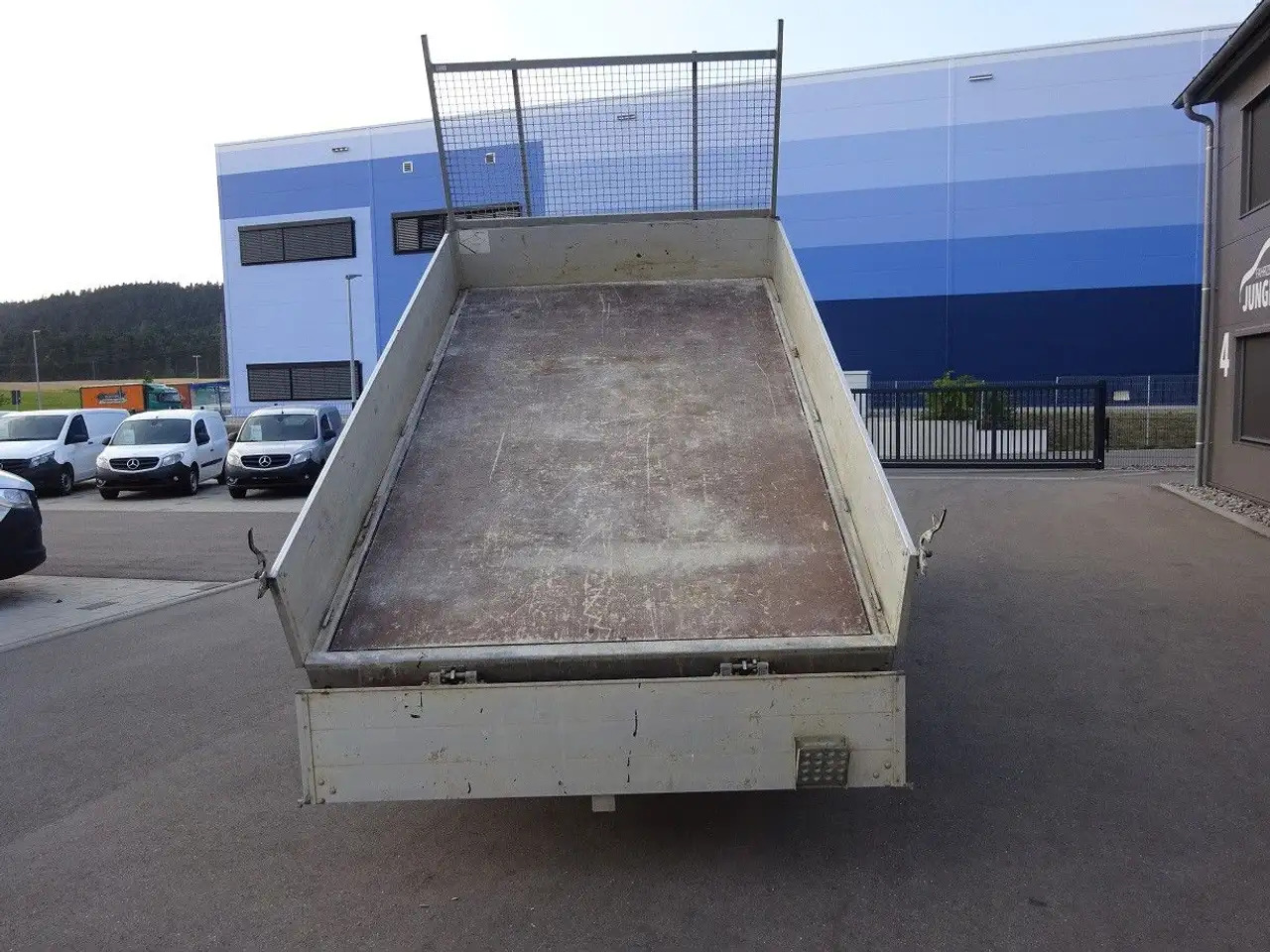 Малотоннажный самосвал, Грузопассажирский фургон Mercedes-Benz Sprinter 319 CDI DoKa Maxi Kipper AHK 2,8t: фото 7 Малотоннажный самосвал, Грузопассажирский фургон Mercedes-Benz Sprinter 319 CDI DoKa Maxi Kipper AHK 2,8t: фото 7