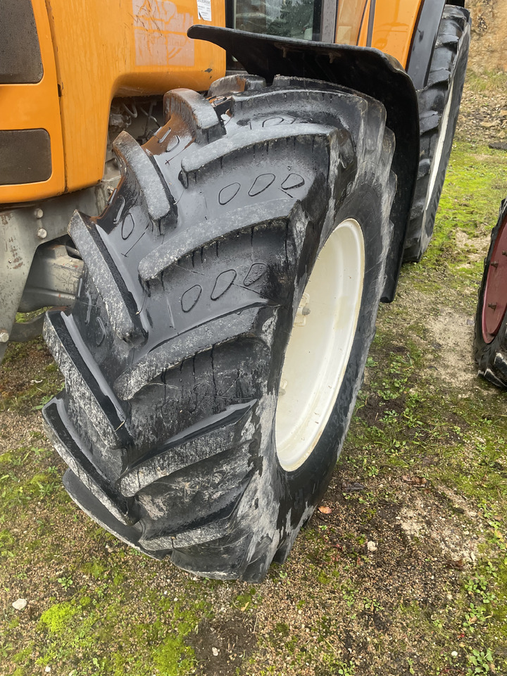 Renault 825 RZ - Трактор: фото 5 Renault 825 RZ - Трактор: фото 5