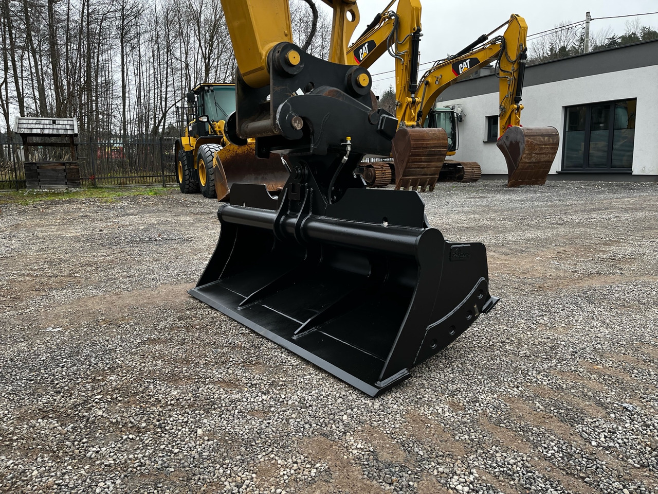 Łyżka skarpowa hydraulicznie uchylna CW40 - Ковш для экскаватора: фото 1 Łyżka skarpowa hydraulicznie uchylna CW40 - Ковш для экскаватора: фото 1