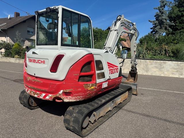 TAKEUCHI TB 370 - Мини-экскаватор: фото 4 TAKEUCHI TB 370 - Мини-экскаватор: фото 4