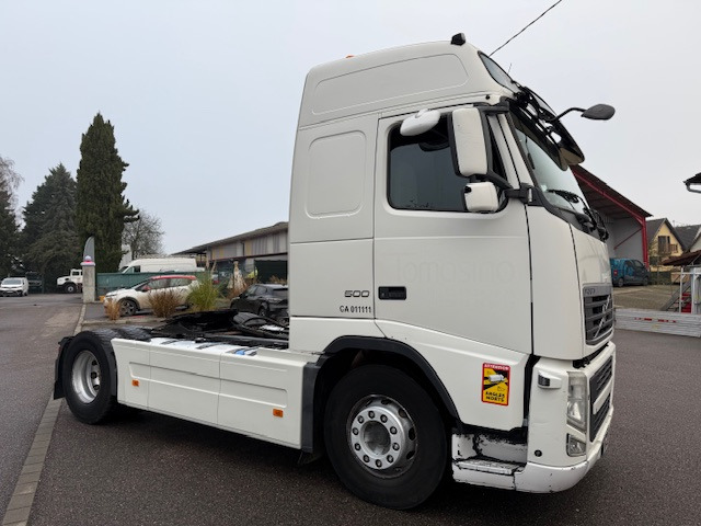 VOLVO FH 500 GLOBETROTTER - Тягач: фото 3 VOLVO FH 500 GLOBETROTTER - Тягач: фото 3