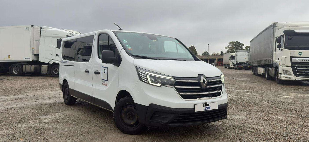 Renault Trafic - Микроавтобус, Пассажирский фургон: фото 1 Renault Trafic - Микроавтобус, Пассажирский фургон: фото 1