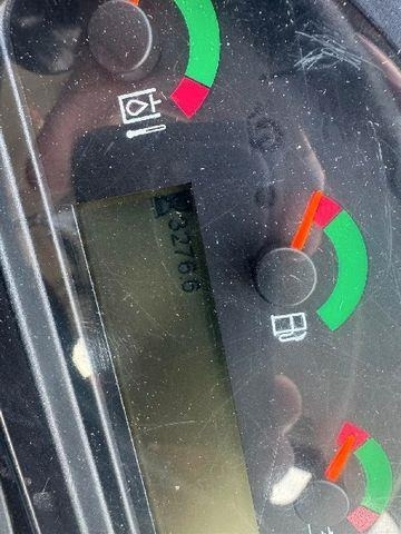 Колёсный погрузчик CAT 906M: фото 8 Колёсный погрузчик CAT 906M: фото 8