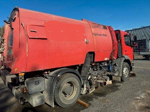 Mercedes-Benz 1829 L - Подметально-уборочная машина: фото 3 Mercedes-Benz 1829 L - Подметально-уборочная машина: фото 3