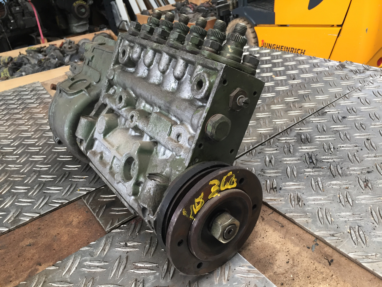 Gebrauchte Einspritzpumpe MB 814, Typ : OM 366, Artikel - Nr. : 81.99999 - 9999 - Топливный насос для Грузовиков: фото 5 Gebrauchte Einspritzpumpe MB 814, Typ : OM 366, Artikel - Nr. : 81.99999 - 9999 - Топливный насос для Грузовиков: фото 5