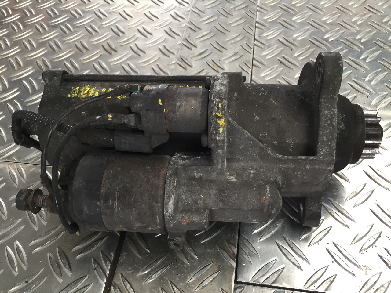 Gebrauchter Anlasser MAN TGA 26 480, Motor Typ D 2876 LF 12, Artikel Nr. : 51.26201 - 7239 - Стартер для Грузовиков: фото 1 Gebrauchter Anlasser MAN TGA 26 480, Motor Typ D 2876 LF 12, Artikel Nr. : 51.26201 - 7239 - Стартер для Грузовиков: фото 1