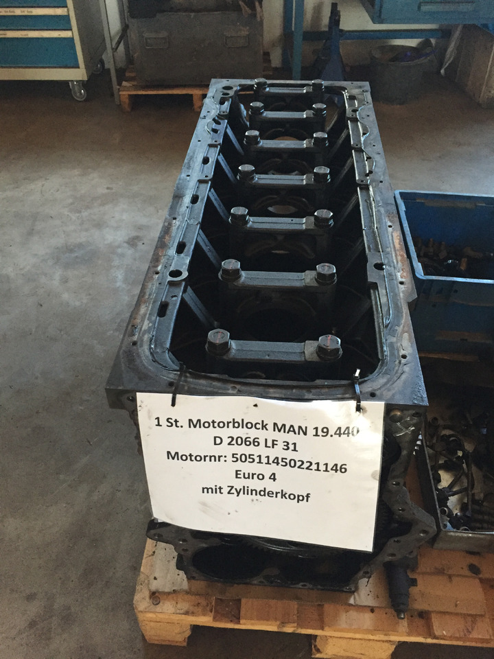 Gebrauchter Motorblock MAN TGA 19.440, Euro 4, Typ : D 2066 LF 31, Artikel - Nr. : 51.01102 - 6432 - Блок цилиндров для Грузовиков: фото 1 Gebrauchter Motorblock MAN TGA 19.440, Euro 4, Typ : D 2066 LF 31, Artikel - Nr. : 51.01102 - 6432 - Блок цилиндров для Грузовиков: фото 1