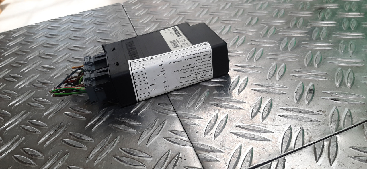 Gebrauchtes MB WABCO Steuergerät ECAS, Artikel - Nr. : A 446 170 026 0 - Блок управления для Грузовиков: фото 3 Gebrauchtes MB WABCO Steuergerät ECAS, Artikel - Nr. : A 446 170 026 0 - Блок управления для Грузовиков: фото 3