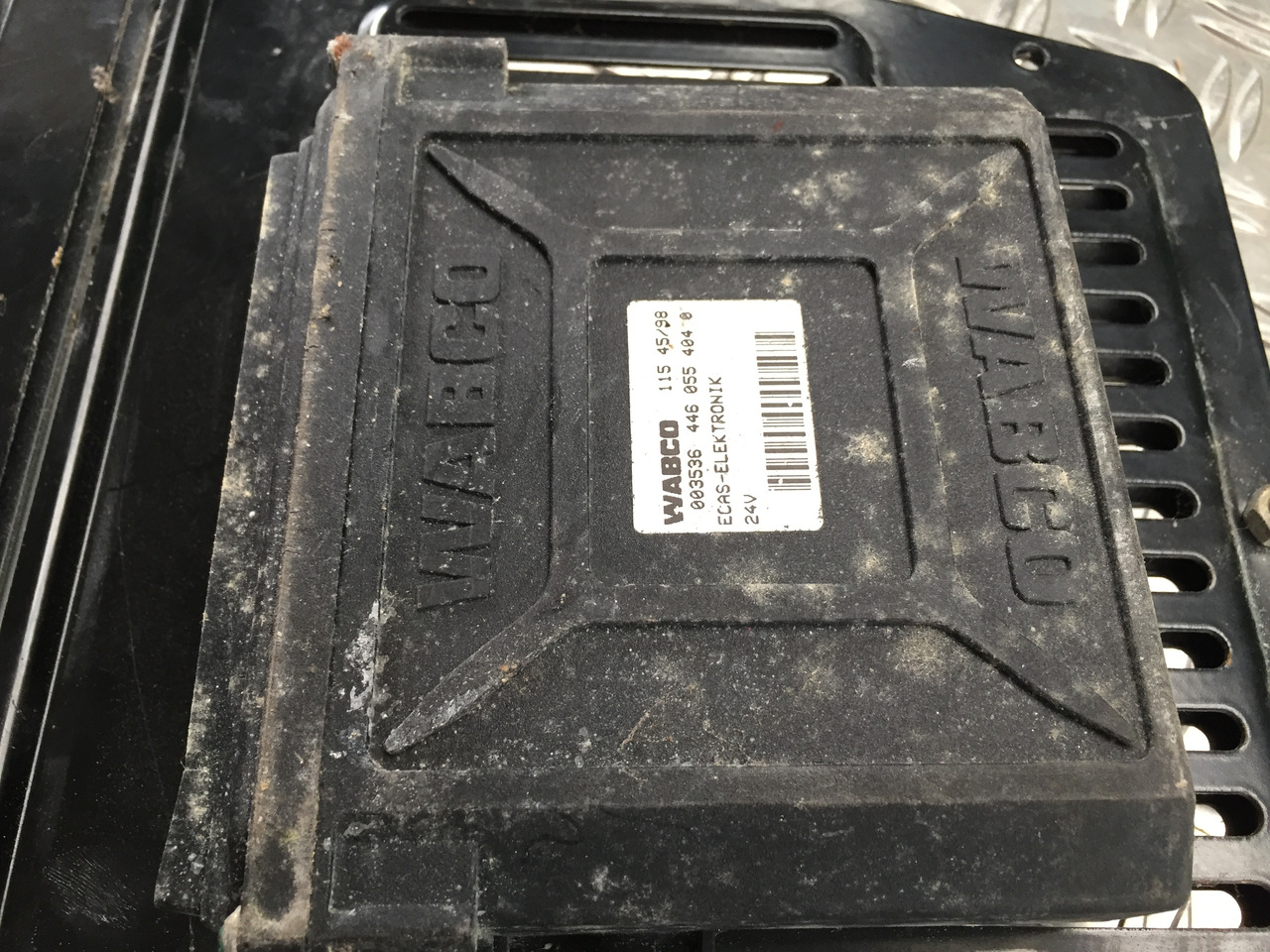 Gebrauchtes Steuergerät WABCO ECAS - Elektronik, 24 V, Artikel - Nr. : 115 45 / 98 - Блок управления для Грузовиков: фото 1 Gebrauchtes Steuergerät WABCO ECAS - Elektronik, 24 V, Artikel - Nr. : 115 45 / 98 - Блок управления для Грузовиков: фото 1