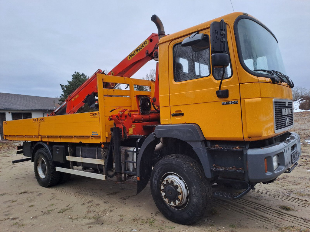 MAN 19.403 Pritsche 4x4 mit Palfingerkran PK 21000 mit Funk - Fernbedienung - Автоманипулятор: фото 3 MAN 19.403 Pritsche 4x4 mit Palfingerkran PK 21000 mit Funk - Fernbedienung - Автоманипулятор: фото 3
