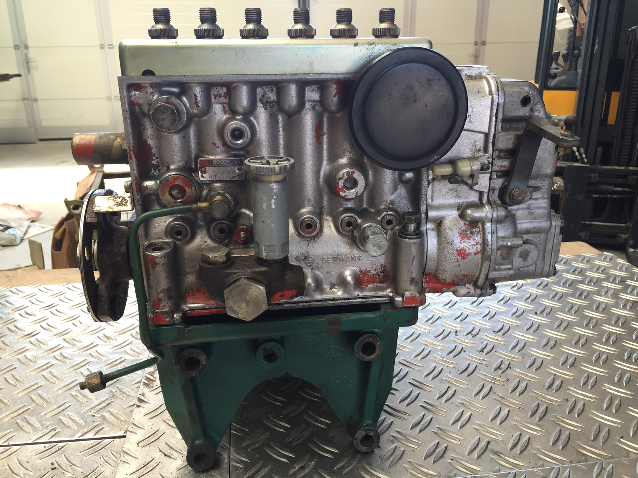 Neuwertige Einspritzpumpe D 70 B Radlader VOLVO, Artikel - Nr. : 0 401 876 187 - Топливный насос для Грузовиков: фото 4 Neuwertige Einspritzpumpe D 70 B Radlader VOLVO, Artikel - Nr. : 0 401 876 187 - Топливный насос для Грузовиков: фото 4