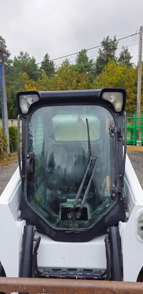 BOBCAT S570 - Мини-погрузчик с бортовым поворотом: фото 3 BOBCAT S570 - Мини-погрузчик с бортовым поворотом: фото 3