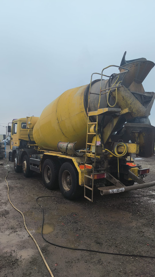 MAN 32364, 1999 god. - Автобетоносмеситель: фото 3 MAN 32364, 1999 god. - Автобетоносмеситель: фото 3