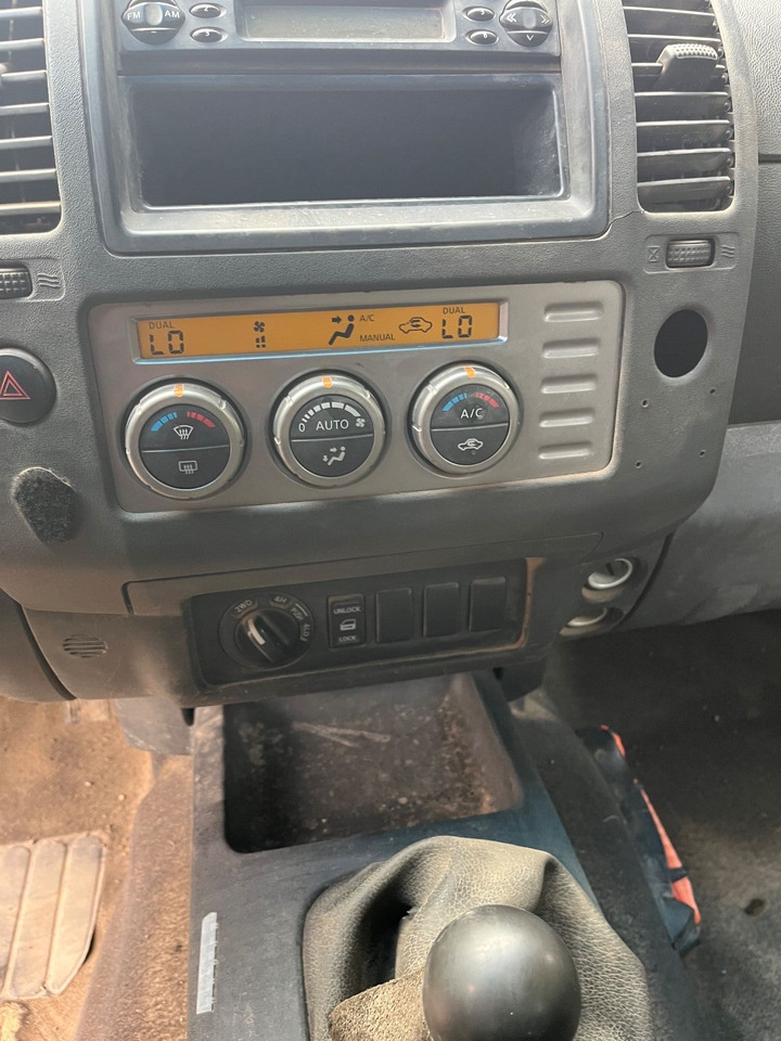 Nissan Navarra No Registration - Пикап: фото 4 Nissan Navarra No Registration - Пикап: фото 4